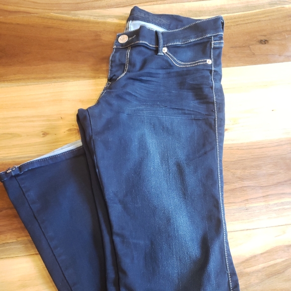 Express Barley Boot Low-Rise Jeans - Size 8 - Picture 2 of 3